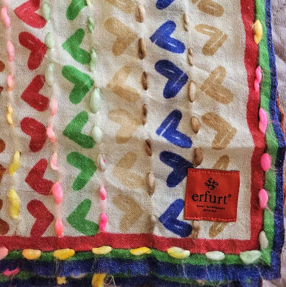 erfurt Anthropologie Accessories - Erfurt Anthro Pure Wool Bohemian Chic Lightweight Colorful Heart Pattern Scarf